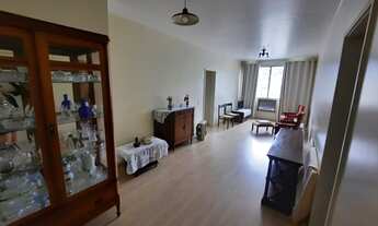 Imagem 2: Apartamento para venda com 76 metros quadrados com 2 quartos em Grajaú - Rio de Janeiro