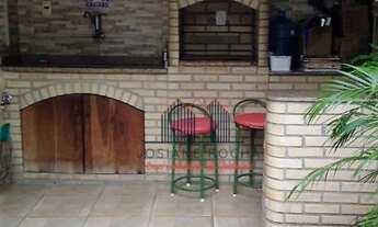 Imagem: Apartamento de 3 quartos com quintal à