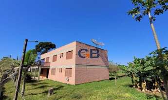 Imagem 4: Chácara com casa com 5 dormitórios e prédio anexo com salão de festas e galpão em amplo te