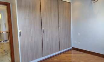 Imagem 6: Sobrado para venda possui 330 metros quadrados com 3 quartos em Jardim Guapira - São Paulo