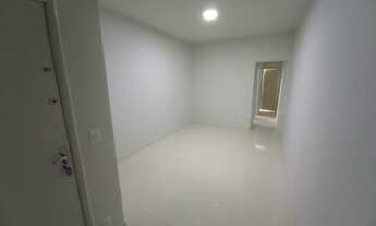 Imagem 5: Centro - sala e quarto todo reformado