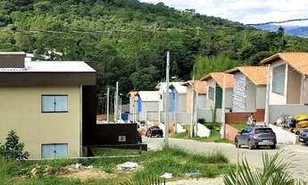 Imagem 5: Casa em Condom. AC 98 m² At 150 m² 2 drms 1 suite cozinha e sala integrada 2 vgs quintal