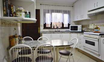 Imagem 5: CASA com 3 dormitórios à venda com 274.75m² por R$ 1.100.000,00 no bairro Tarumã - CURITIB