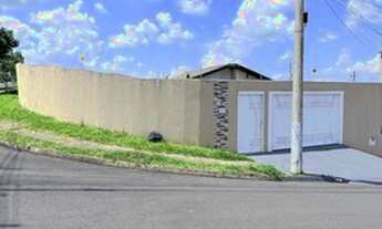 Imagem 2: Casa a venda em Botucatu- terreno 330 metros