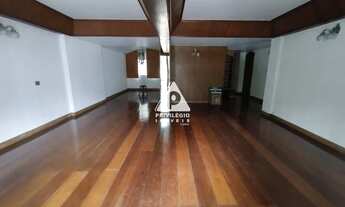 Imagem 5: Apartamento no Jardim Botânico, com 4 quartos (sendo 2 suítes) e 2 vagas. Prédio com play