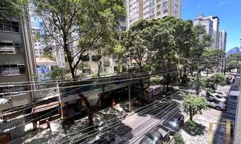 Imagem 3: Apartamento (desocupado) de 3 quartos no miolo de Icarai