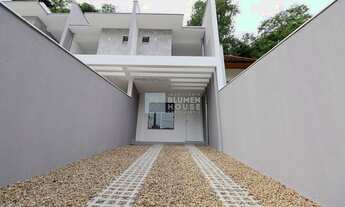 Imagem: Sobrado no bairro Vila Nova!