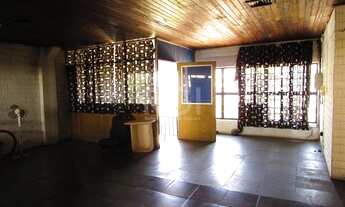 Imagem 4: Depósito/Pavilhão em Floresta