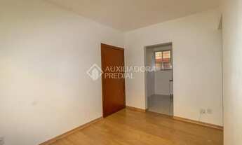 Imagem 3: PORTO ALEGRE - Apartamento Padrão - Camaquã
