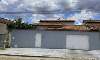 Imagem 2: Casa para venda tem 220 metros quadrados de com 4 quartos em Jardim Presidente - Goiânia