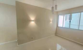 Imagem 1: Apartamento em São Vicente, 1 dormitório com 2 banheiros, Itararé/ Boa Vista, a uma quadra