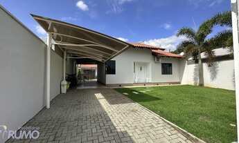 Imagem 2: Linda casa com piscina