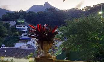 Imagem 2: Maravilhosa casa histórica a venda no Bairro Cosme Velho