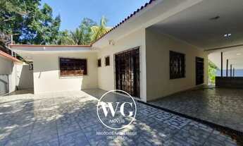 Imagem: Casa ampla com 03 quartos no Conjunto Acariquara