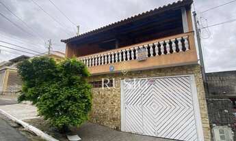 Imagem: CASA TÉRREA 2 DORMITÓRIOS NO CORAÇÃO