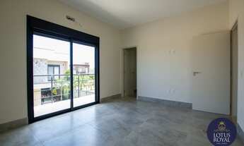 Imagem 4: Casa á venda em Paulínia no Residencial Club Portinari, com 238 metros quadrados com 4 suí