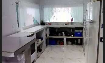 Imagem 4: /Casa em Rua Fechada con Guarita