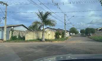 Imagem 2: Lote de esquina murado 208 metros