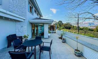 Imagem 2: Linda casa em condomínio no Alto!