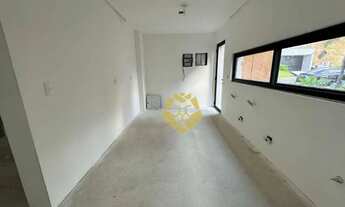 Imagem 6: Casa de Alto Padrão em condominio fechado em Santa Felicidade, com 5 dormitórios à venda