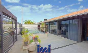 Imagem: Casa na praia com piscina