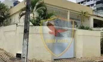 Imagem: Casa com 6 dormitórios à venda, 148 m²