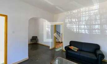 Imagem 3: Casa à Venda - Barro Preto, 4 Quartos, 300 m2