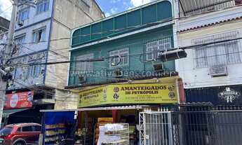 Imagem 2: Apartamento duplex Salão 04 Quartos 02 Banheiros e Terraço em Madureira