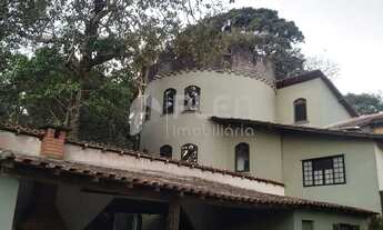 Imagem: Casa à venda em condomínio Alpes da Cantareira