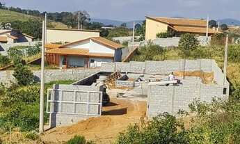 Imagem 2: Natureza e tranquilidade em Cotia Cachoeira da Graça te espera!