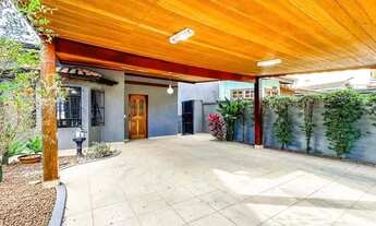 Imagem 2: Casa térrea muito bem localizada. A somente 100m da Al. Lucas