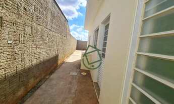 Imagem 5: Casa com 2 dormitórios para alugar, 62 m² por R$ 1.355,00/mês - Vistas do Horto - Araraqua