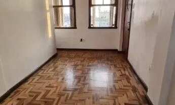 Imagem 2: Apartamento de frente com 1 dormitório para venda no bairro Cidade Baixa em Porto Alegre/R