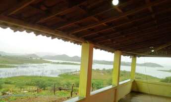 Imagem 6: Granja em ilha no açude de Boqueirão