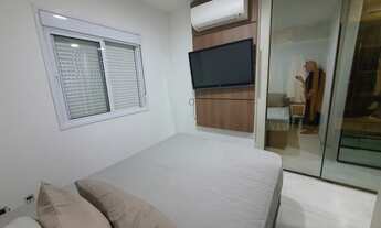 Imagem 7: Apartamento em condomínio clube, em andar alto, com 82m² e varanda gourmet grande no Treme