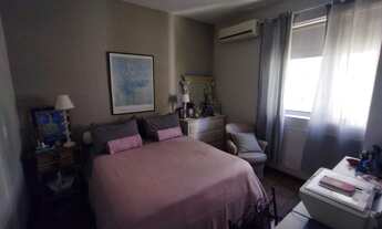 Imagem 3: Apartamento para venda possui 100 metros quadrados com 3 quartos em Lagoa - Rio de Janeiro