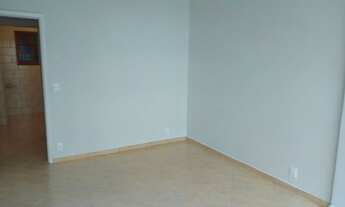 Imagem 2: Conjugado em Copacabana com 1 vaga de garagem