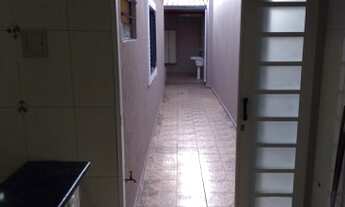 Imagem 3: Casa de vila térrea para venda possui 125 metros quadrados com 2 quartos