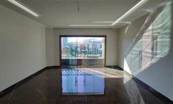 Imagem 5: Sobrado com 3 dormitórios, 3 vagas, 220m2 na Chácara Inglesa por R$ 1.150.000,00