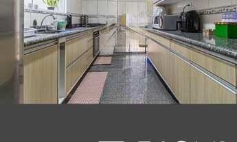 Imagem 3: Sobrado para Venda em Santo André, Parque Jaçatuba, 3 dormitórios, 1 suíte, 2 banheiros, 3