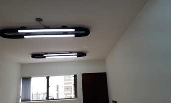 Imagem 5: Conjunto / Sala Comercial com 1 dormitório à venda com 29.2m² por R$ 240.000,00 no bairro