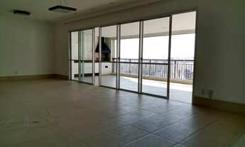 Imagem 7: Apartamento para aluguel e venda possui 224 metros quadrados com 4 quartos