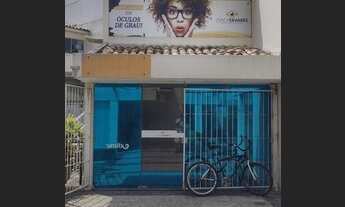 Imagem: Alugo loja no centro comercial Casario na