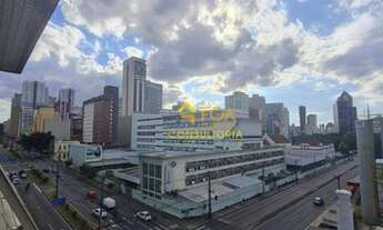 Imagem: EM FRENTE A FAE, ANDAR ALTO E VISTA FACE