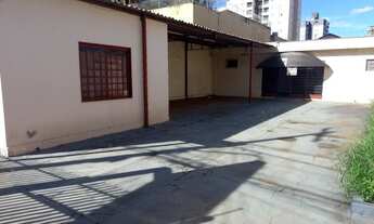 Imagem 7: Ótima casa para uso comercial possui 130 metros quadrados com 2 salas