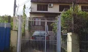 Imagem: Casa de Condomínio no Jardim Itu em Porto