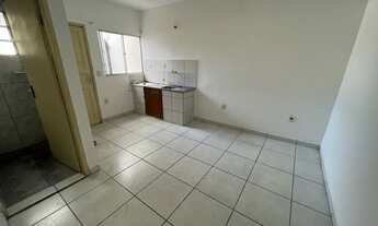 Imagem 7: Casa com 1 dormitório, cozinha, wc e área de serviço