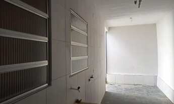 Imagem 6: Casa de condomínio térrea com 02 quartos e próxima da Praça do Valqueire e do principal co