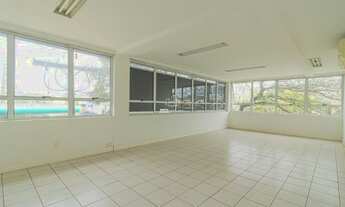 Imagem 7: PORTO ALEGRE - Prédio Inteiro - Navegantes