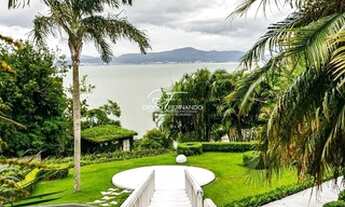 Imagem 3: Mansão de Alto Padrão em Condomínio de Luxo no Cacupé